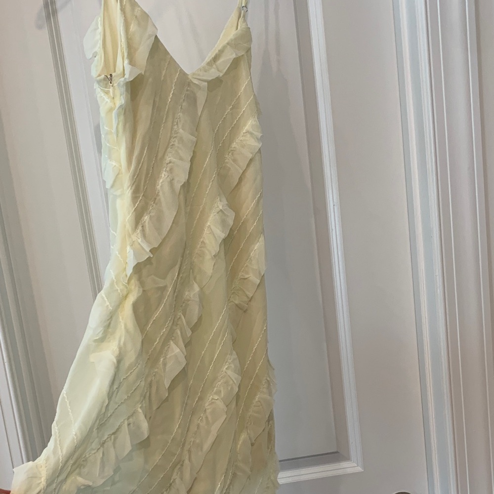 Princess Polly Cream Ruffle Mini-knee dress sleeveless - Picture 5 of 5